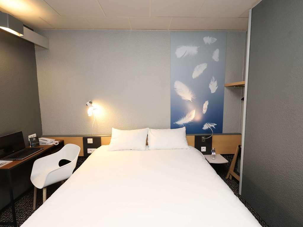 Готель Ibis Еґлетон Номер фото